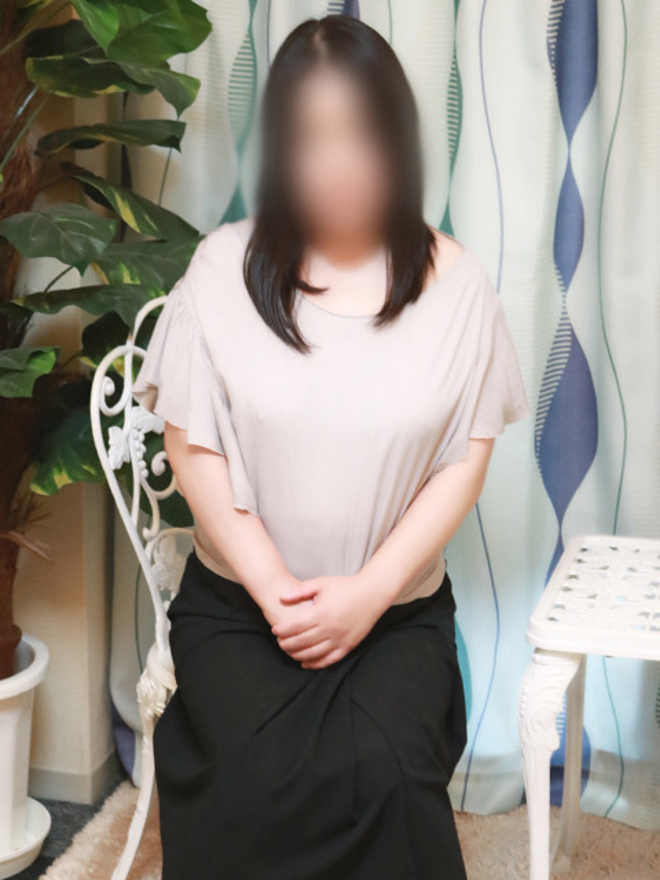 小川　麗花さん所属、借金妻のホームページ